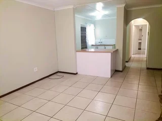 For Rent: Three Bedroom Home with Spacious Yard and Secure Parking in Haven Hills