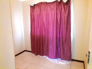 For Rent: Three Bedroom Home with Spacious Yard and Secure Parking in Haven Hills