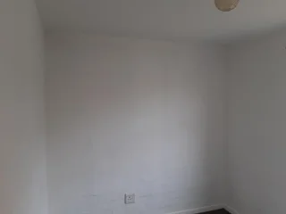 Spacious Two Bedroom Flat Available in Sohco – Great Deal!