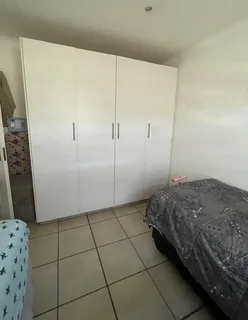 For Rent: Bright and Modern Two Bedroom Townhouse in Gonubie