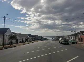 Room For rent In Moore Street, Quigney