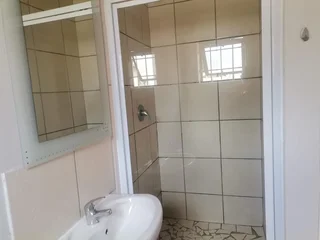 Spacious 3 Bedroom House in Dante Street, Haven Hills |On sales market |Single Garage