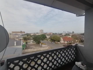 Neat 1 bedroom Student Accommodation in Churchill Arms, Southernwood