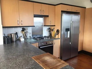 Modern 3-Bedroom Home for Rent in Prime Nahoon Location - Double Garage | Pool