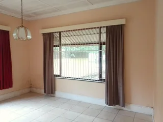 Room to Rent in Warwick Road, Vincent |Security |Convenient