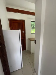 Modern 1BR Flat to Rent in Linaria Drive, Vincent |Fully Furnished |Yard Parking |Shared P