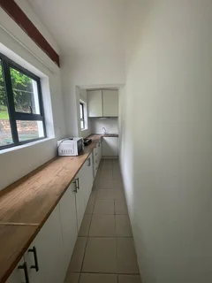 Modern 1BR Flat to Rent in Linaria Drive, Vincent |Fully Furnished |Yard Parking |Shared P