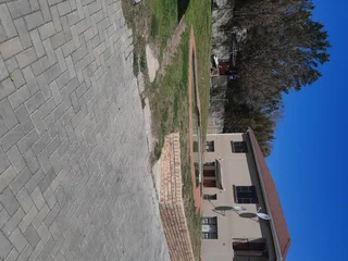 1BR Flat For Rent in Leighton Road, Amalinda |Secure Parking