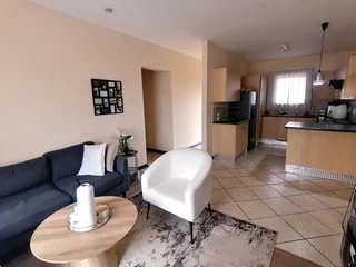 For Rent: Modern 2-Bedroom Flat in Kenwick Close, Braelyn