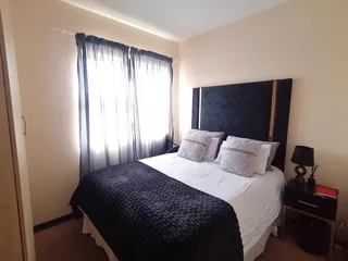 For Rent: Modern 2-Bedroom Flat in Kenwick Close, Braelyn