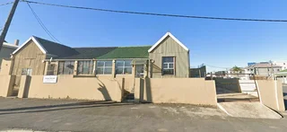 Affordable room to rent in Signal Road, Quigney