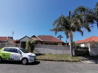 Fresh, Modern, and Low-Maintenance: Newly Renovated 1-BR Granny Flat in Greenfields