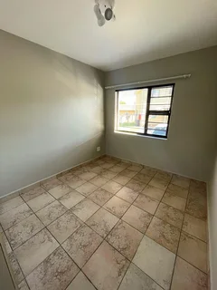 Spacious Two Bedroom Apartment to Rent in Arum Sands, Gonubie