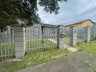 Spacious three-bedroom house in Taylor Road, Cambridge West