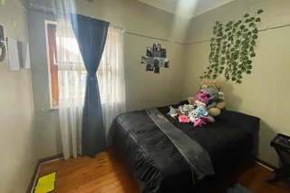 Spacious three-bedroom house in Taylor Road, Cambridge West