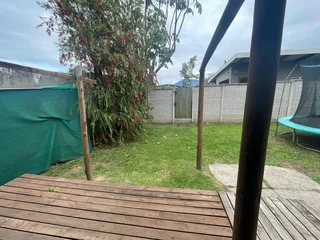 Spacious three-bedroom house in Taylor Road, Cambridge West