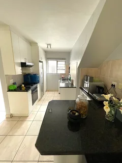 Two Bedroom Flat in Arum Sands, Gonubie |Secure Parking |Convenient |Communal Braai