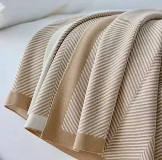 Beige Acrylic Soft Winter Throw 130x220cm