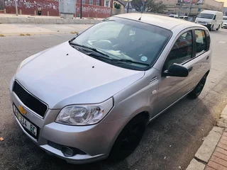 2014 Chevrolet Aveo Hatchback excellent condition
