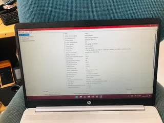 Selling HP 15 Core i5 11th Generation Windows 11 storage is 256GB of NMVe 12 GB of ram just as new