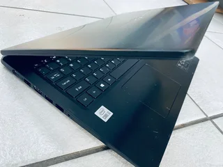 Selling Acer Aspire 3 Core i3 10th Gen in excellent condition