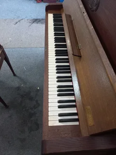 Piano - Ad posted by Bill McAinsh