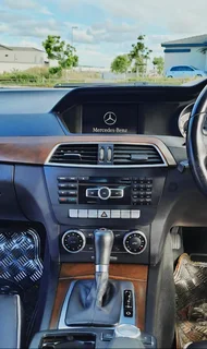 2012 Mercedes-Benz C180 Sedan