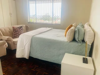 2 bedroom flat to rent for festive season