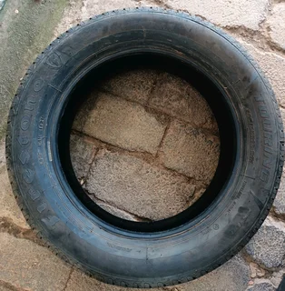 16inch Tyre (great condition) - firestone