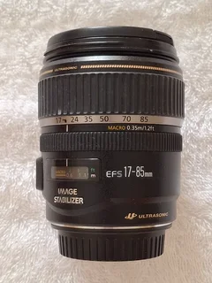 Canon EF-S 17-85mm f/4-5.6 IS USM AF Lens
