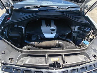 Mercedes-Benz ML 250 BlueTEC 4MATIC with 251332km available now!