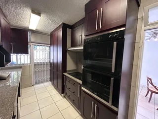 Ultra Modern 3 Beds Pet Friendly Duplex, New Haven Mews, Upper Glenwood