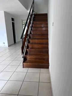 Ultra Modern 3 Beds Pet Friendly Duplex, New Haven Mews, Upper Glenwood