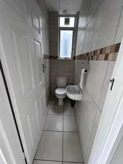 Ultra Modern 3 Beds Pet Friendly Duplex, New Haven Mews, Upper Glenwood