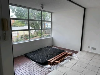 Modern 3 Bedrokm Pet Friendly Duplex, Newhaven road, Upper Glenwood