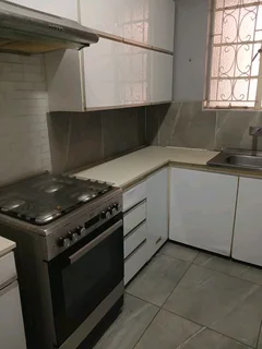 Spacious 1.5 Bedroom Ground Floor  Flat, Currie Road, Musgrave