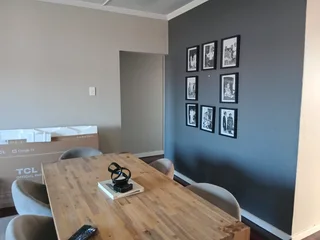 Wow Large 2 Bedroom Immaculate Flat, J B Marks Road, Glenwood