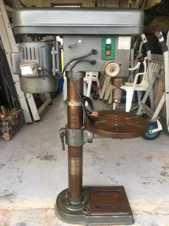 VINTAGE HEAVY DUTY DRILL PRESS