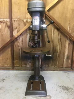VINTAGE HEAVY DUTY DRILL PRESS