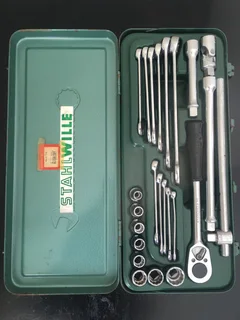 Genuine Stahl Willie Socket &amp; Spanner Set