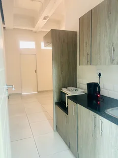 Affordable Room under R3000 in Safe, Central Joburg -  Apartment