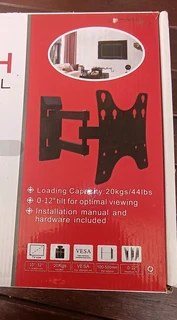 NEW Fully Adjustable/Swivel Wall Mount 32&#34; TV Bracket