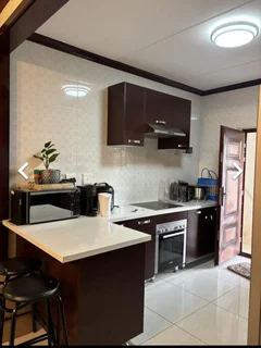 Room to rent in 2 bedroom apartment in midrand