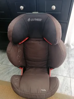 Maxi Cosi Rodi Isofix Booster Seat