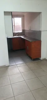 Spacious 1 Bedroom House to Rent – Kew (Near Bramley), Johannesburg