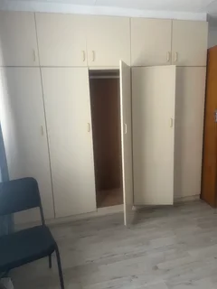 Room - Ad posted by Phush Vumazon