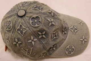 Louis  Vuitton Monogram washed denim cap