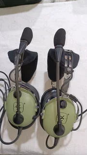 David Clark David Clark H10-13 Headset R8500 per headset or R16000 for the pair