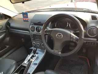 mazda 6  2005 2.3 sedan