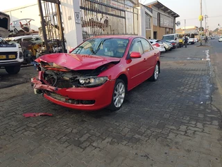 mazda 6  2005 2.3 sedan